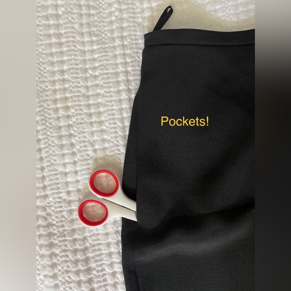 Valentino S/S 21’ Stretch Crepe Wool Silk Bermuda Shorts $1250 Size 36 Resort - Picture 13 of 16